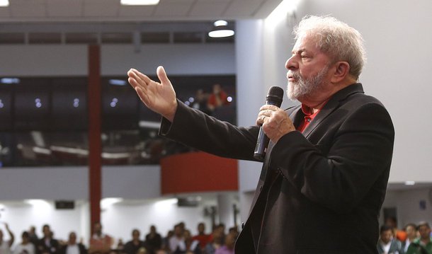 Lula: Harmonia política é saída para a crise Lula: Harmonia política é saída para a crise