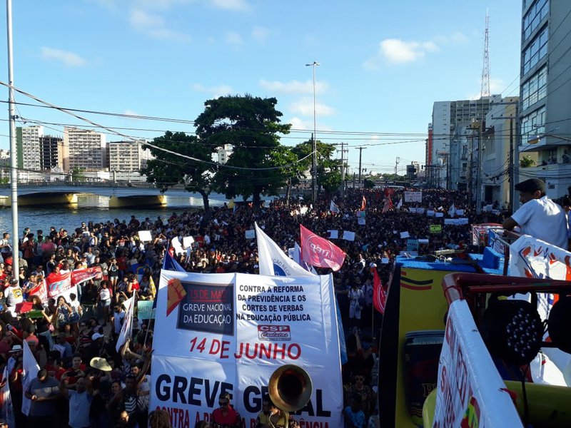 O profeta do protesto pela Educação O profeta do protesto pela Educação
