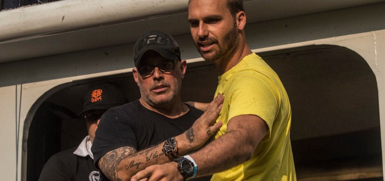 Alexandre Frota diz a Eduardo Bolsonaro que vai botar “fogo” no PSL (Foto: Reprodução) Alexandre Frota diz a Eduardo Bolsonaro que vai botar “fogo” no PSL