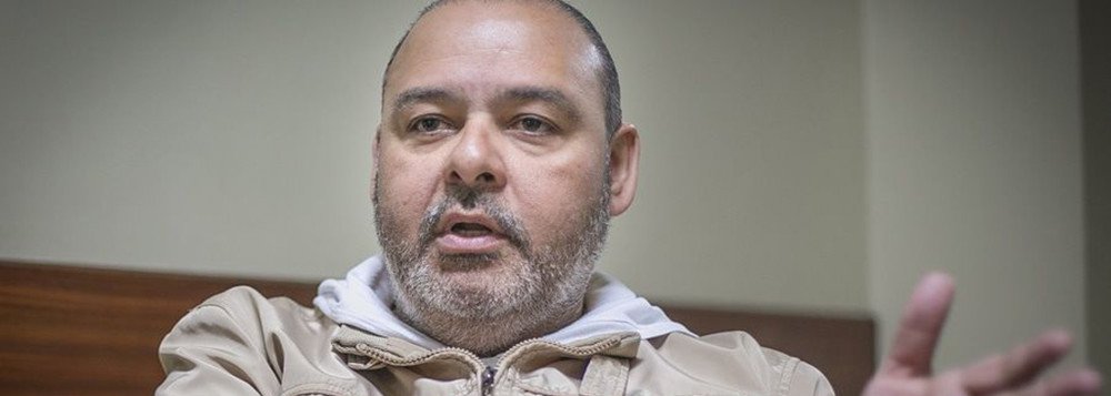 CUT: greve geral é dia de ficar em casa e de parar tudo (Foto: Sul 21) CUT: greve geral é dia de ficar em casa e de parar tudo