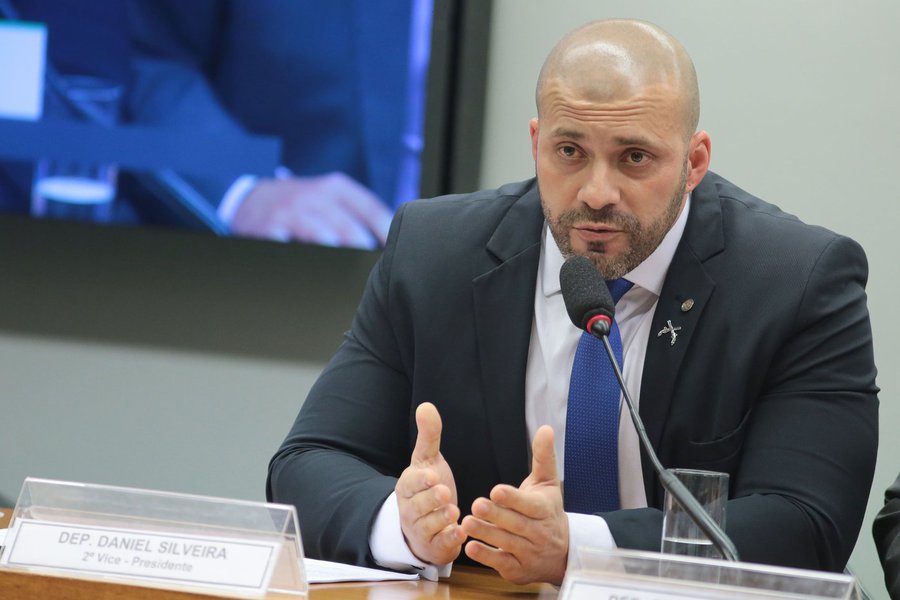 Em vexame, PSL convoca e desconvoca Glenn Greenwald no mesmo dia (Foto: Plinio Xavier - Câmara) Em vexame, PSL convoca e desconvoca Glenn Greenwald no mesmo dia