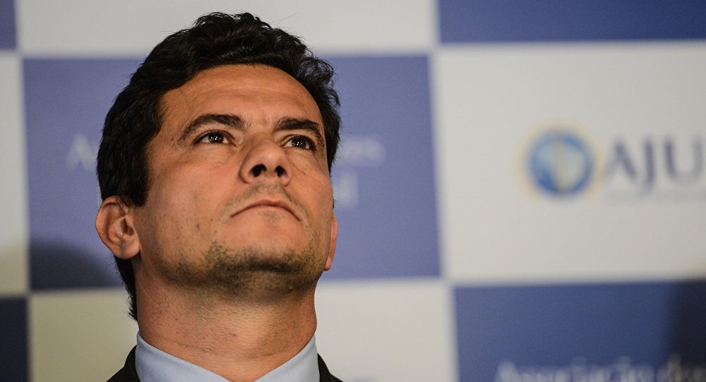Brasil: 'Lava Jato Gate' vem comprometer ainda mais a imagem do ex-juiz Sergio Moro Brasil: 'Lava Jato Gate' vem comprometer ainda mais a imagem do ex-juiz Sergio Moro