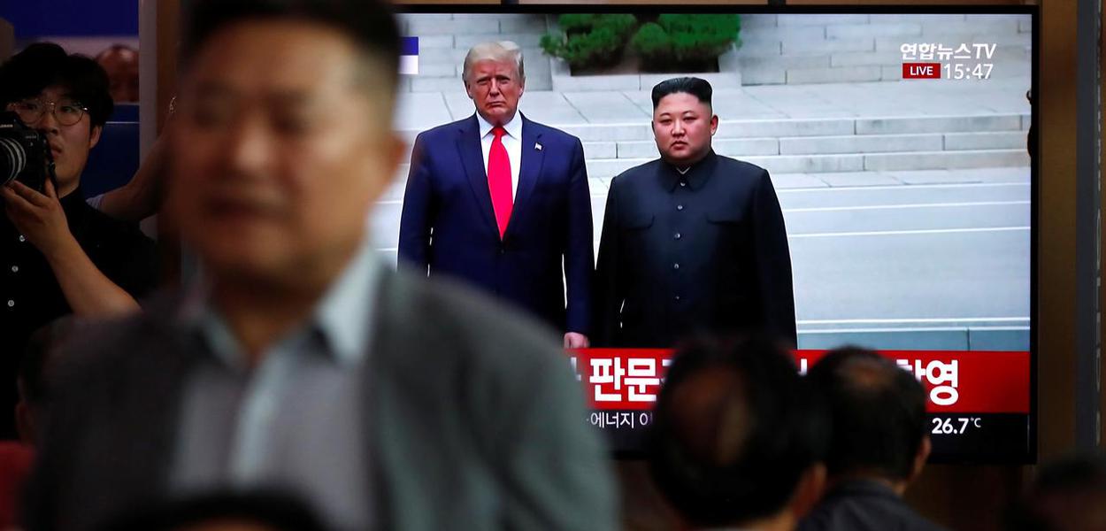 North Korean leader Kim Jong Un and U.S. President Donald Trump at the truce village (Foto: Reuters) North Korean leader Kim Jong Un and U.S. President Donald Trump at the truce village