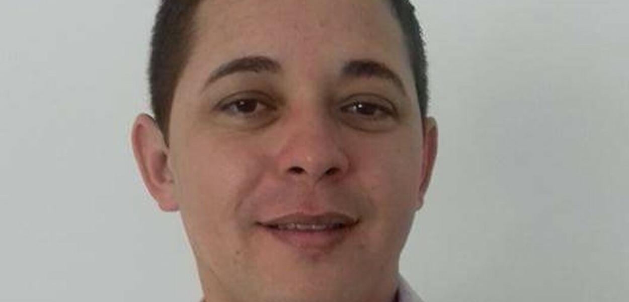 Sandro Cipriano Pereira, professor e ativista LGBT morto em Pernambuco (Foto: Arquivo pessoal) Sandro Cipriano Pereira, professor e ativista LGBT morto em Pernambuco