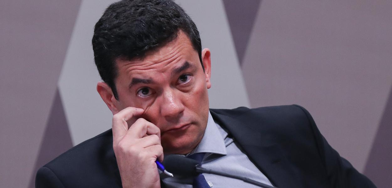Ministro da Justiça Sergio Moro durante depoimento na CCJ do Senado (Foto: Lula Marques) Ministro da Justiça Sergio Moro durante depoimento na CCJ do Senado