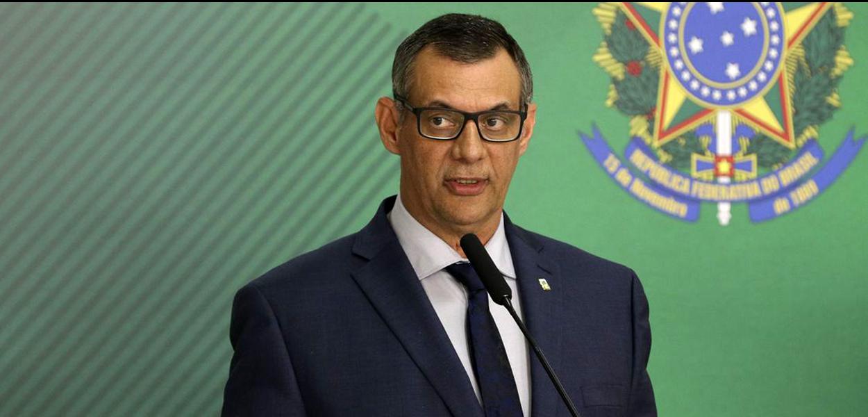 O porta-voz da Presidência da República, Otávio do Rêgo Barros, fala à imprensa. (Foto: Valter Campanato/Agência Brasil) O porta-voz da Presidência da República, Otávio do Rêgo Barros, fala à imprensa.