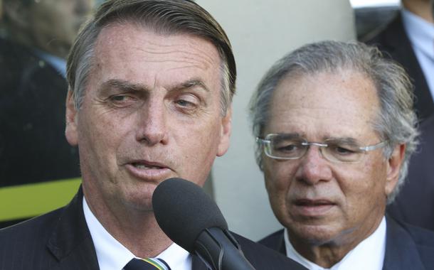 O presidente Jair Bolsonaro fala à imprensa após reunião com o ministro da Economia, Paulo Guedes, no ministério. (Foto: Fabio Rodrigues Pozzebom/ABR) O presidente Jair Bolsonaro fala à imprensa após reunião com o ministro da Economia, Paulo Guedes, no ministério.