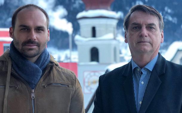 Eduardo Bolsonaro e Jair Bolsonaro (Foto: Reprodução) Eduardo Bolsonaro e Jair Bolsonaro
