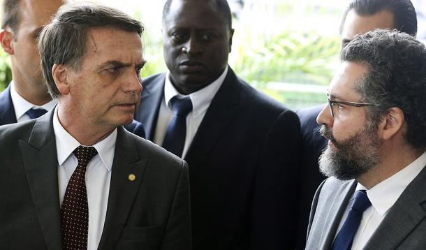 Ernesto Araújo compara Bolsonaro a Jesus Cristo: 'pedra angular' (Foto: Valter Campanato/Ag. Brasil) Ernesto Araújo compara Bolsonaro a Jesus Cristo: 'pedra angular'