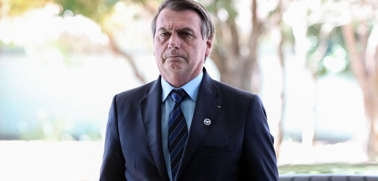 Costa Pinto: Bolsonaro está construindo sua renúncia Costa Pinto: Bolsonaro está construindo sua renúncia
