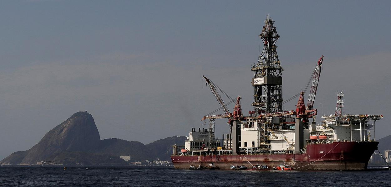 Sonda da Ocyan na Baía de Guanabara, no Rio de Janeiro. (Foto: REUTERS/Bruno Kelly) Sonda da Ocyan na Baía de Guanabara, no Rio de Janeiro.