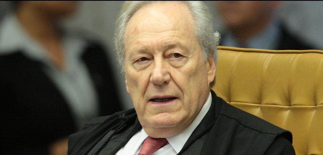 (Foto: Ministro Ricardo Lewandowski durante sessão plenária do STF. Foto: Carlos Moura/SCO/STF (26/06/2019))