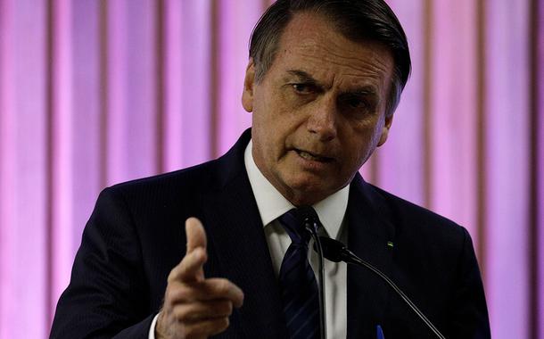Casa caindo: protestos no Recife, Guedes jogando a toalha e Bolsonaro num beco sem saída (Foto: Reuters) Casa caindo: protestos no Recife, Guedes jogando a toalha e Bolsonaro num beco sem saída
