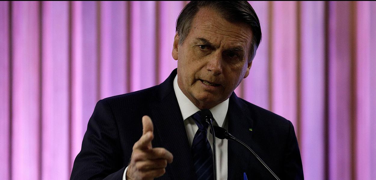 Casa caindo: protestos no Recife, Guedes jogando a toalha e Bolsonaro num beco sem saída (Foto: Reuters) Casa caindo: protestos no Recife, Guedes jogando a toalha e Bolsonaro num beco sem saída