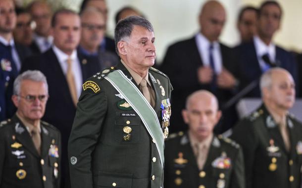 General Edson Pujol, comandante do Exército (Foto: Agência Brasil) General Edson Pujol, comandante do Exército