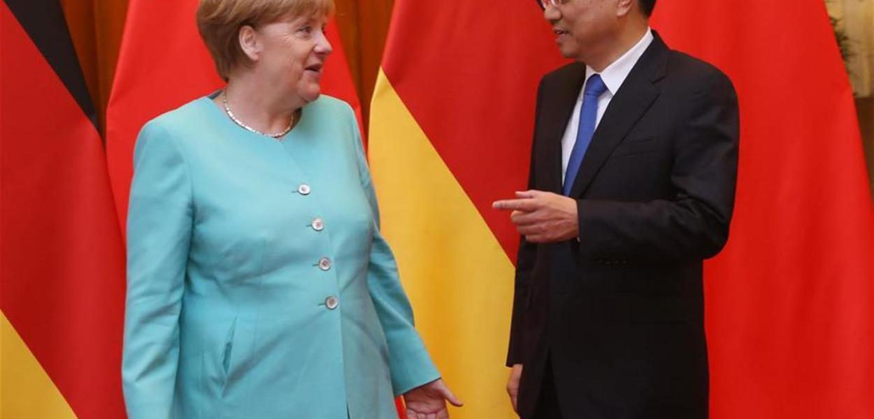 Angela Merkel e Li Keqiang (Foto: Diário do Povo) Angela Merkel e Li Keqiang