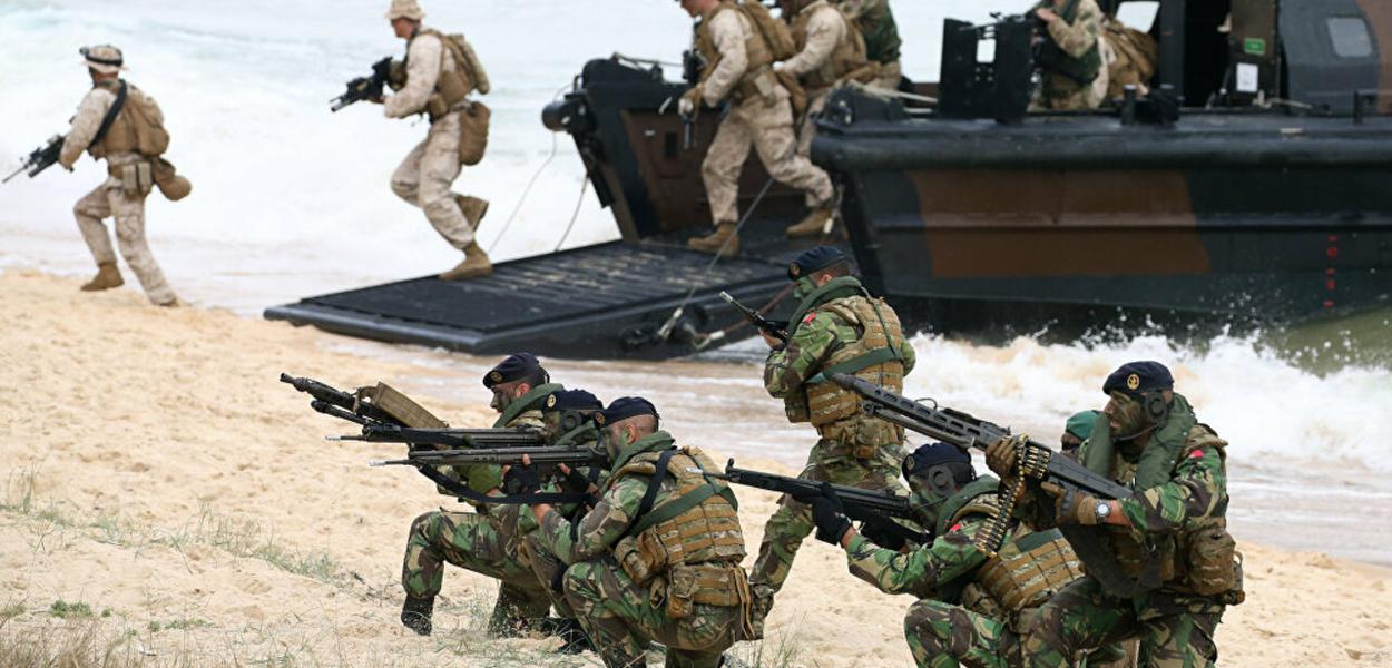 Tropas da Otan (Foto: Sputnik) Tropas da Otan