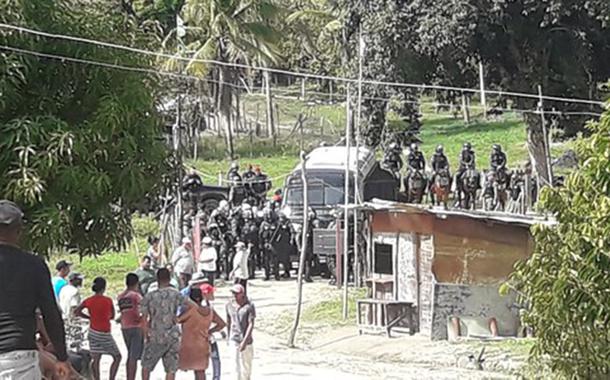 Mandado de reintegração de posse foi expedido em fevereiro deste ano (Foto: Comunicação MST) Mandado de reintegração de posse foi expedido em fevereiro deste ano