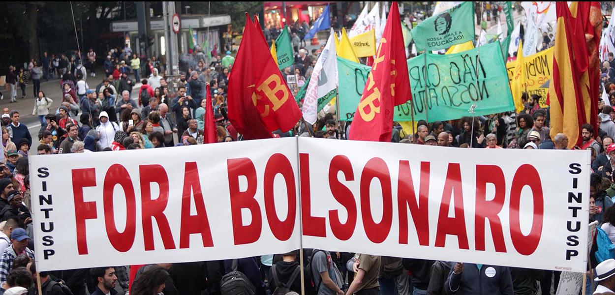 Manifestantes pedem fim do Governo Bolsonaro (Foto: Paulo Pinto) Manifestantes pedem fim do Governo Bolsonaro