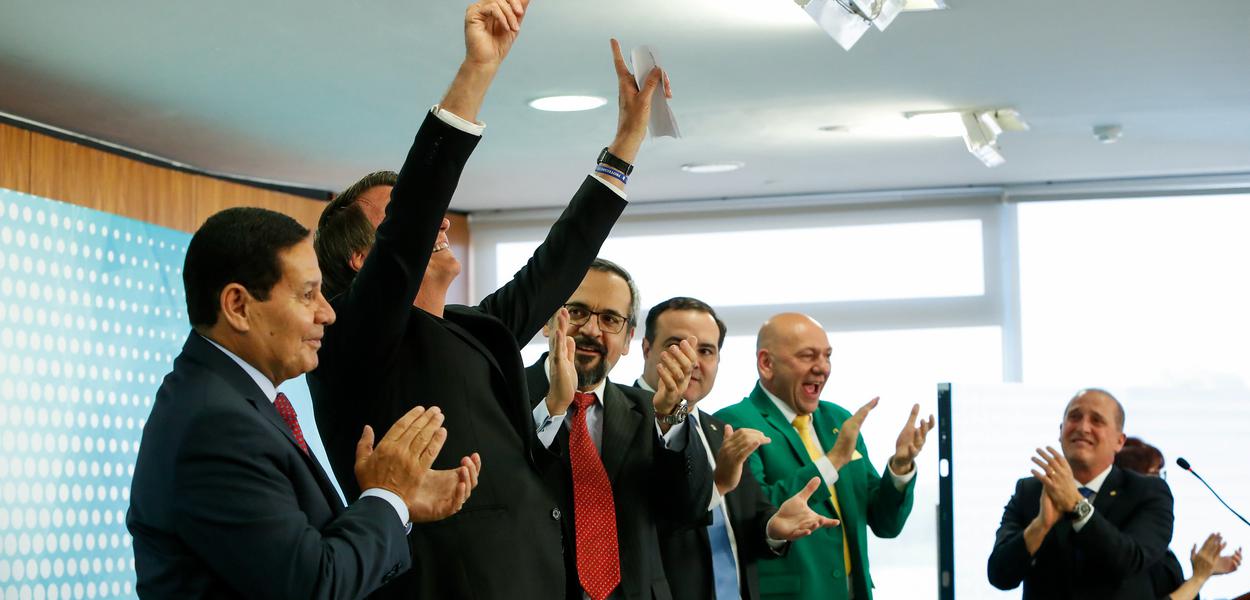 Jair Bolsonaro em cerimônia no Planalto, em Brasília. (Foto: Alan Santos/PR) Jair Bolsonaro em cerimônia no Planalto, em Brasília.