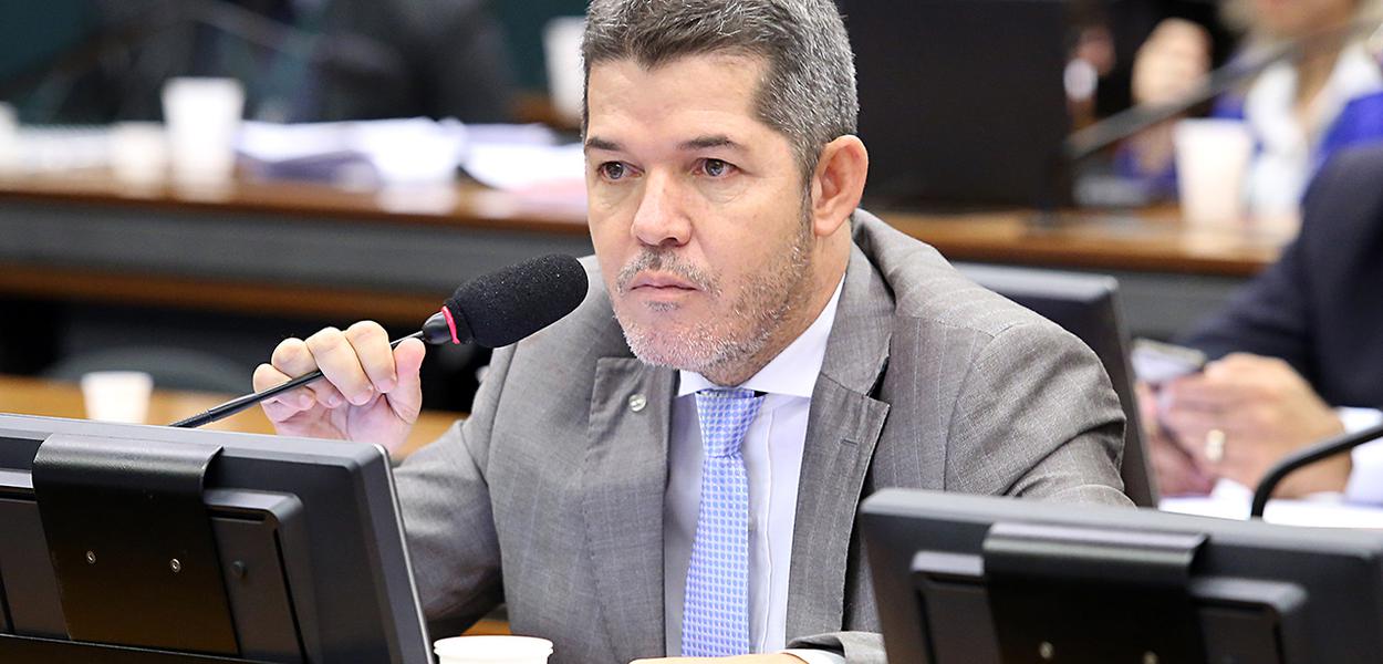 Patrimônio de Delegado Waldir cresce 254% em 4 anos, diz TRE (Foto: Antonio Augusto / Câmara dos Deputados) Patrimônio de Delegado Waldir cresce 254% em 4 anos, diz TRE