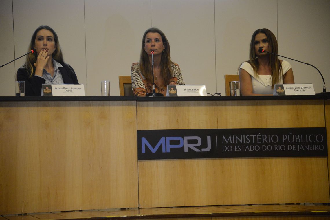 Promotoras do MP-RJ dão coletiva sobre envolvimento do nome de Bolsonaro no caso Marielle (Foto: Fernando Frazão/Agência Brasil) Promotoras do MP-RJ dão coletiva sobre envolvimento do nome de Bolsonaro no caso Marielle