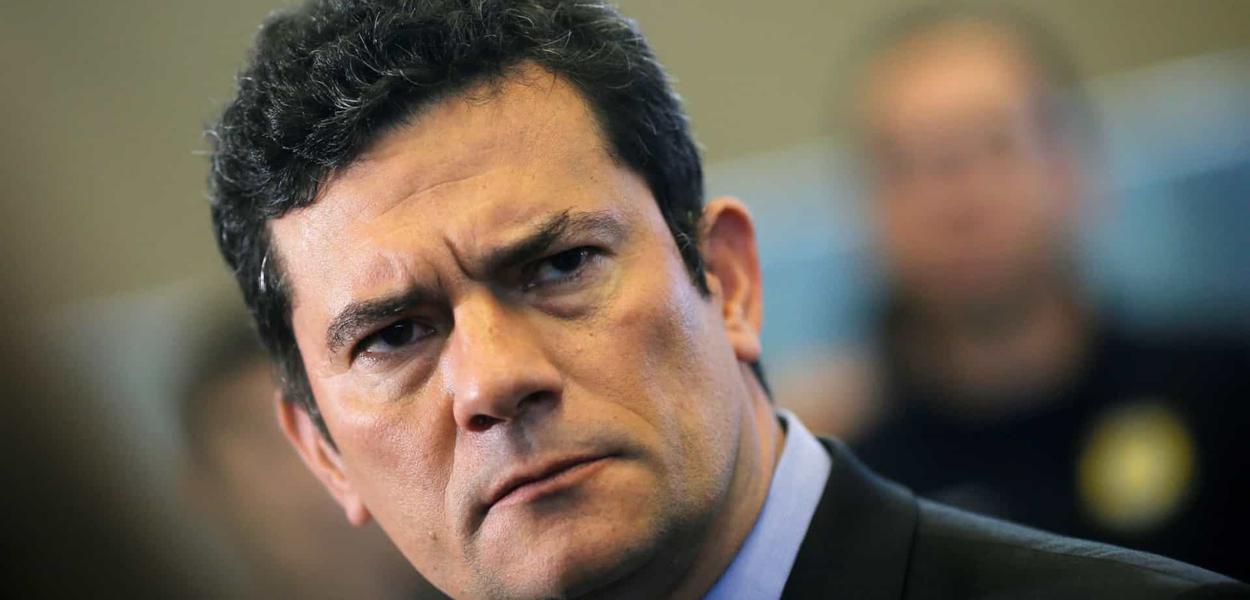 O Judiciário no Fundo do Poço (Foto: Reuters) O Judiciário no Fundo do Poço