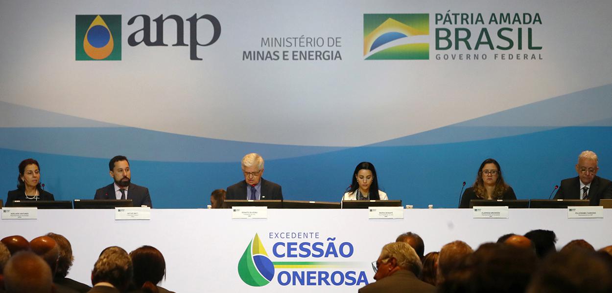Leilão de excedentes da cessão onerosa, no Rio de Janeiro 06/11/2019 (Foto: REUTERS/Pilar Olivares) Leilão de excedentes da cessão onerosa, no Rio de Janeiro 06/11/2019
