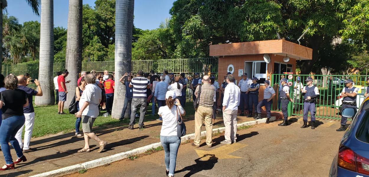 Embaixada da Venezuela é invadida em Brasília (Foto: Divulgação/Twitter) Embaixada da Venezuela é invadida em Brasília