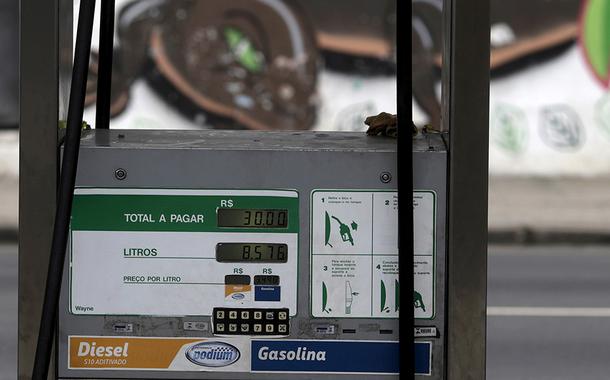 Posto da Petrobras no Rio de Janeiro (Foto: REUTERS/Ricardo Moraes) Posto da Petrobras no Rio de Janeiro