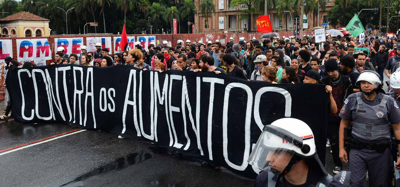 Passe Livre foi criado em 2005 como um movimento social autônomo que reivindica um transporte público gratuito (Foto: Rovena Rosa/Agência Brasil) Passe Livre foi criado em 2005 como um movimento social autônomo que reivindica um transporte público gratuito