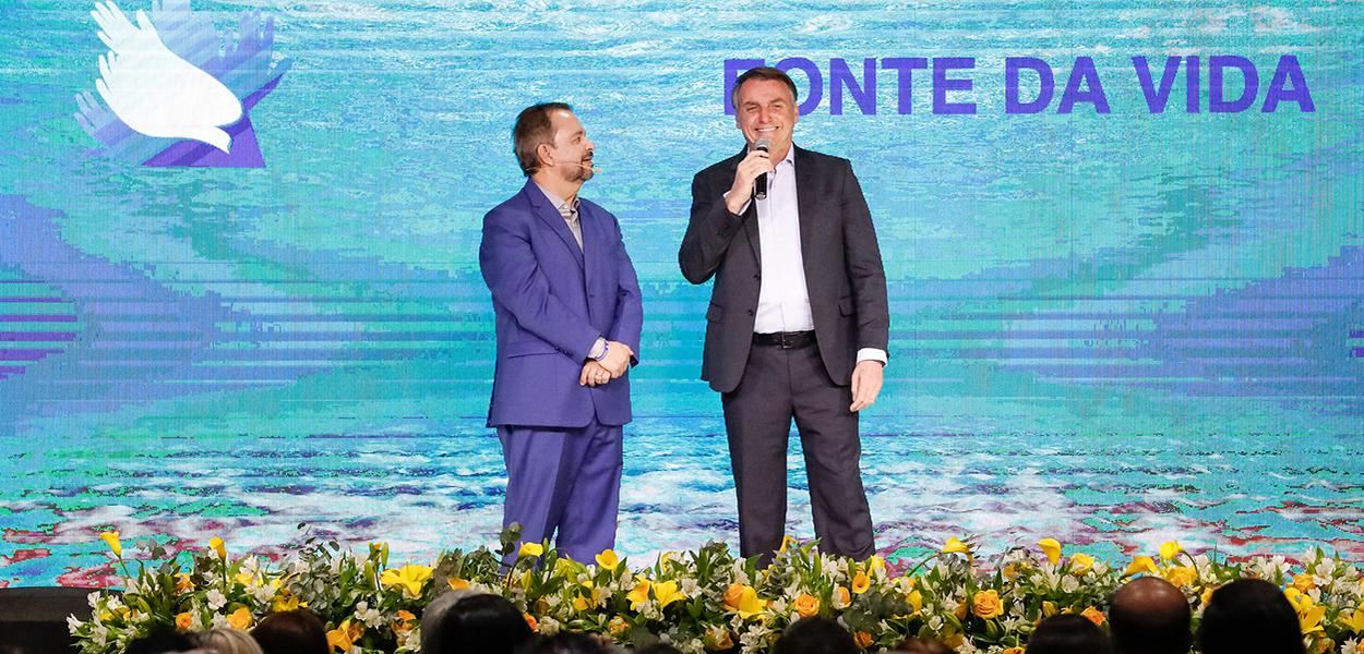 Culto Especial de Celebração de 25 anos da Igreja Fonte da Vida com Bolsonaro (Foto: Alan Santos/PR) Culto Especial de Celebração de 25 anos da Igreja Fonte da Vida com Bolsonaro