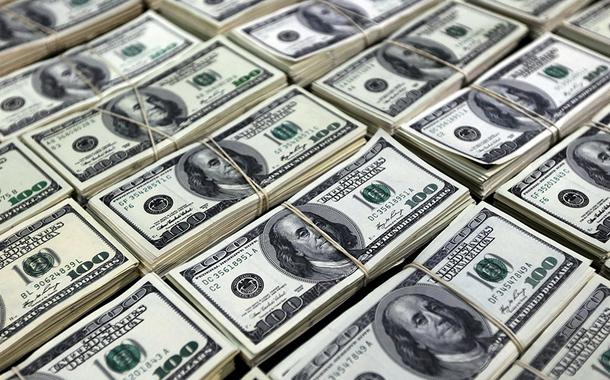 Cédulas de dólar (Foto: REUTERS/Guadalupe Pardo) Cédulas de dólar