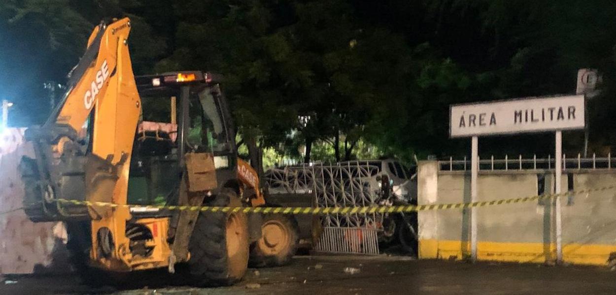 Clima fica tenso com motim de policiais no Ceará (Foto: Reprodução/Twitter) Clima fica tenso com motim de policiais no Ceará