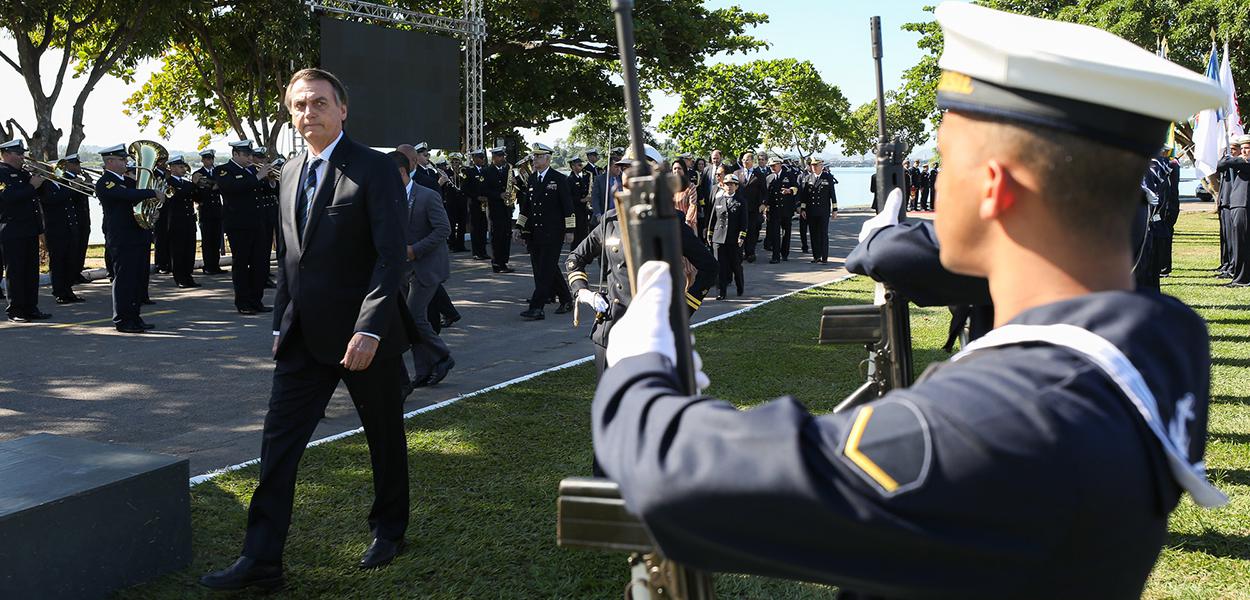 Jair Bolsonaro tem estreita ligação com os militares (Foto: Marcos Corrêa/PR) Jair Bolsonaro tem estreita ligação com os militares