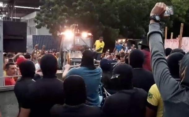 Policiais fazem paralisação no Ceará (Foto: Reprodução) Policiais fazem paralisação no Ceará