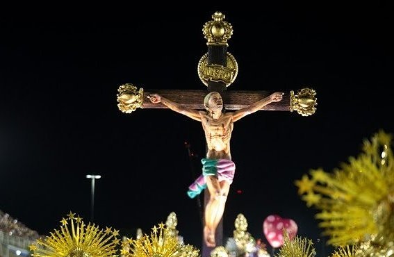 Mangueira retrata a diversidade através de Jesus Cristo (Foto: Reprodução/Twitter) Mangueira retrata a diversidade através de Jesus Cristo