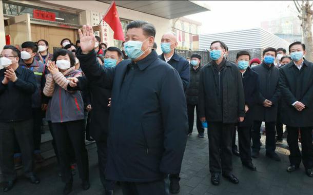Xi Jinping assumiu a frente do combate à COVID-19 (Foto: Xinhua) Xi Jinping assumiu a frente do combate à COVID-19