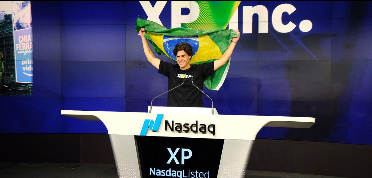 Mais cinco grandes escritórios de advocacia reúnem clientes para processar a XP por fraude contábil. (Foto: Tiago Ribeiro/Divulgação) Mais cinco grandes escritórios de advocacia reúnem clientes para processar a XP por fraude contábil.