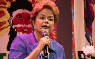 Dilma cobra queda de preços dos combustíveis.