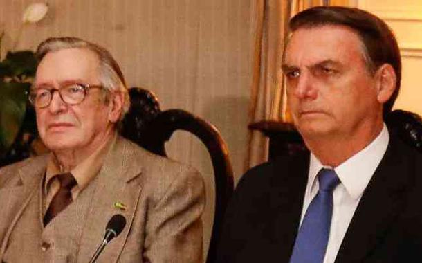 Olavo de Carvalho e Jair Bolsonaro (Foto: Wikipedia) Olavo de Carvalho e Jair Bolsonaro