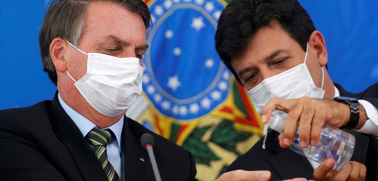 Jair Bolsonaro e Luiz Henrique Mandetta (Foto: ADRIANO MACHADO/REUTERS) Jair Bolsonaro e Luiz Henrique Mandetta