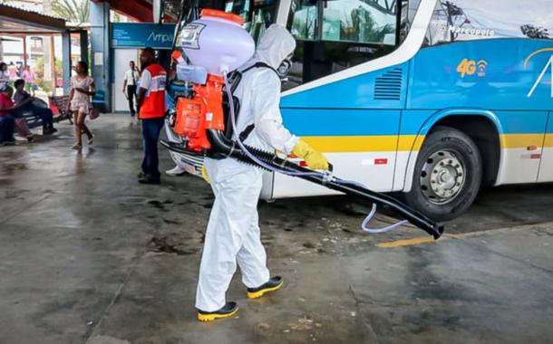 Limpeza preventiva contra o coronavírus em Maricá (Foto: Reprodução) Limpeza preventiva contra o coronavírus em Maricá