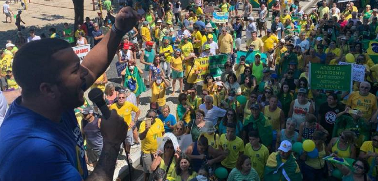 Niterói protestos (Foto: Reprodução) Niterói protestos
