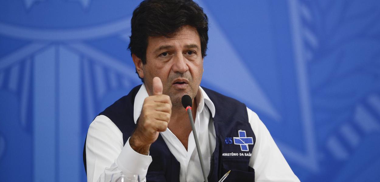 O ministro da Saúde, Luiz Henrique Mandetta, durante a coletiva de imprensa sobre à infecção pelo novo coronavírus (Foto: Marcello Casal JrAgência Brasil) O ministro da Saúde, Luiz Henrique Mandetta, durante a coletiva de imprensa sobre à infecção pelo novo coronavírus