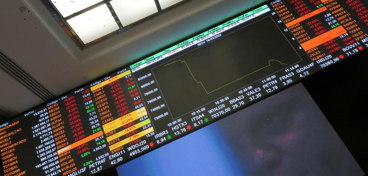 Painel Bolsa de São Paulo (Foto: REUTERS/Rahel Patrasso) Painel Bolsa de São Paulo