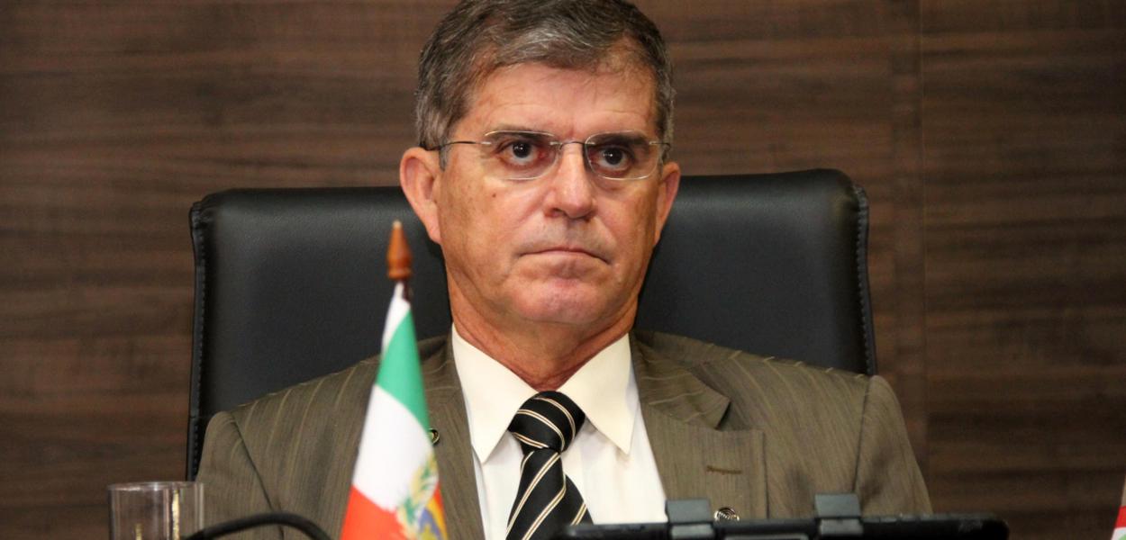 Secretário nacional de Segurança Pública, general Guilherme Theóphilo, em visita a Santa Catarina (Foto: SENASP/Divulgação/ND) Secretário nacional de Segurança Pública, general Guilherme Theóphilo, em visita a Santa Catarina