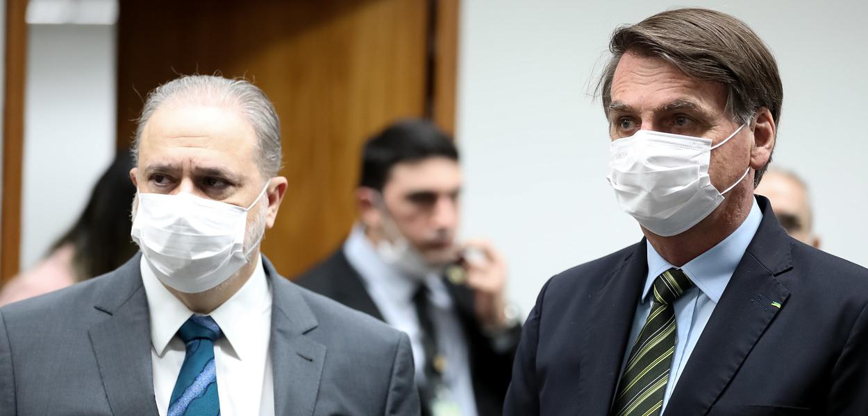 (Brasília - DF, 25/05/2020) Presidente da República Jair Bolsonaro, participa por videoconferência da Solenidade de Posse do Subprocurador-Geral da República Carlos Alberto Vilhena no cargo de Procurador Federal dos Direitos do Cidadão para o biênio 2020-2022. (Foto: Marcos Corrêa/PR) (Brasília - DF, 25/05/2020) Presidente da República Jair Bolsonaro, participa por videoconferência da Solenidade de Posse do Subprocurador-Geral da República Carlos Alberto Vilhena no cargo de Procurador Federal dos Direitos do Cidadão para o biênio 2020-2022.