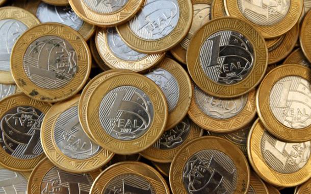 Moedas de 1 real (Foto: REUTERS/Bruno Domingos) Moedas de 1 real