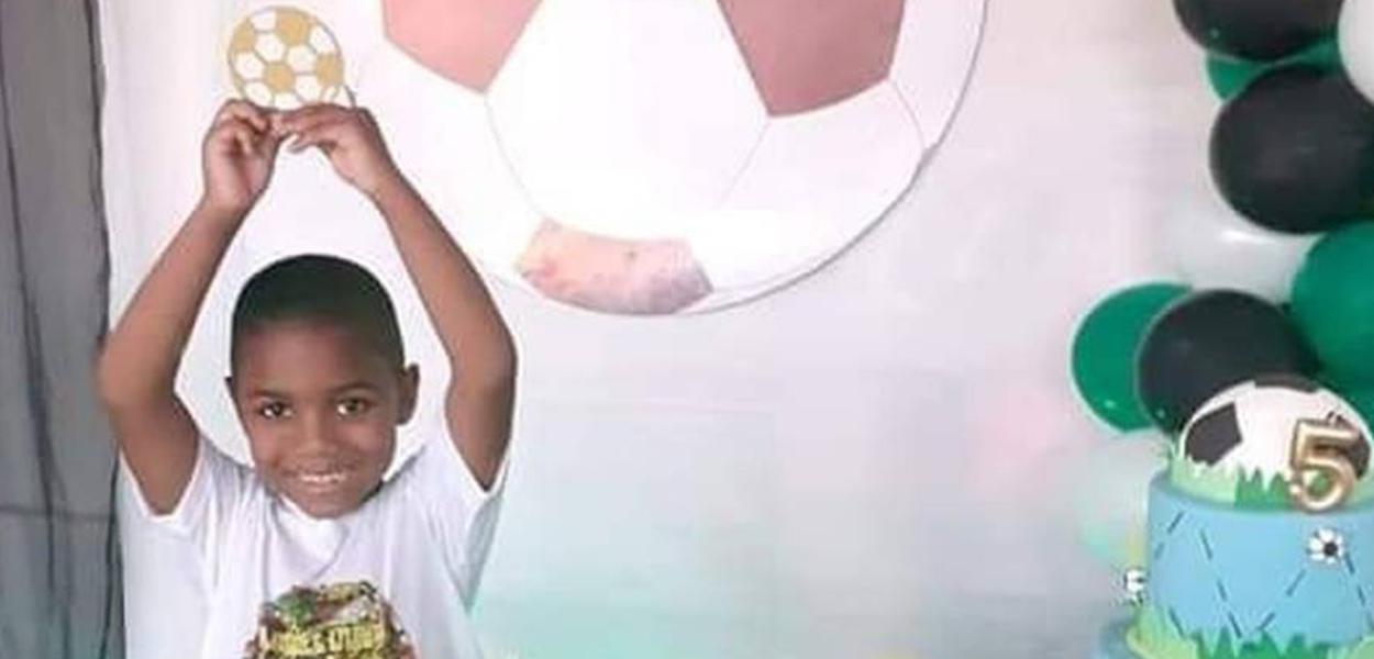 Miguel Santana Silva, que morreu ao cair de prédio no Recife (Foto: Reprodução) Miguel Santana Silva, que morreu ao cair de prédio no Recife